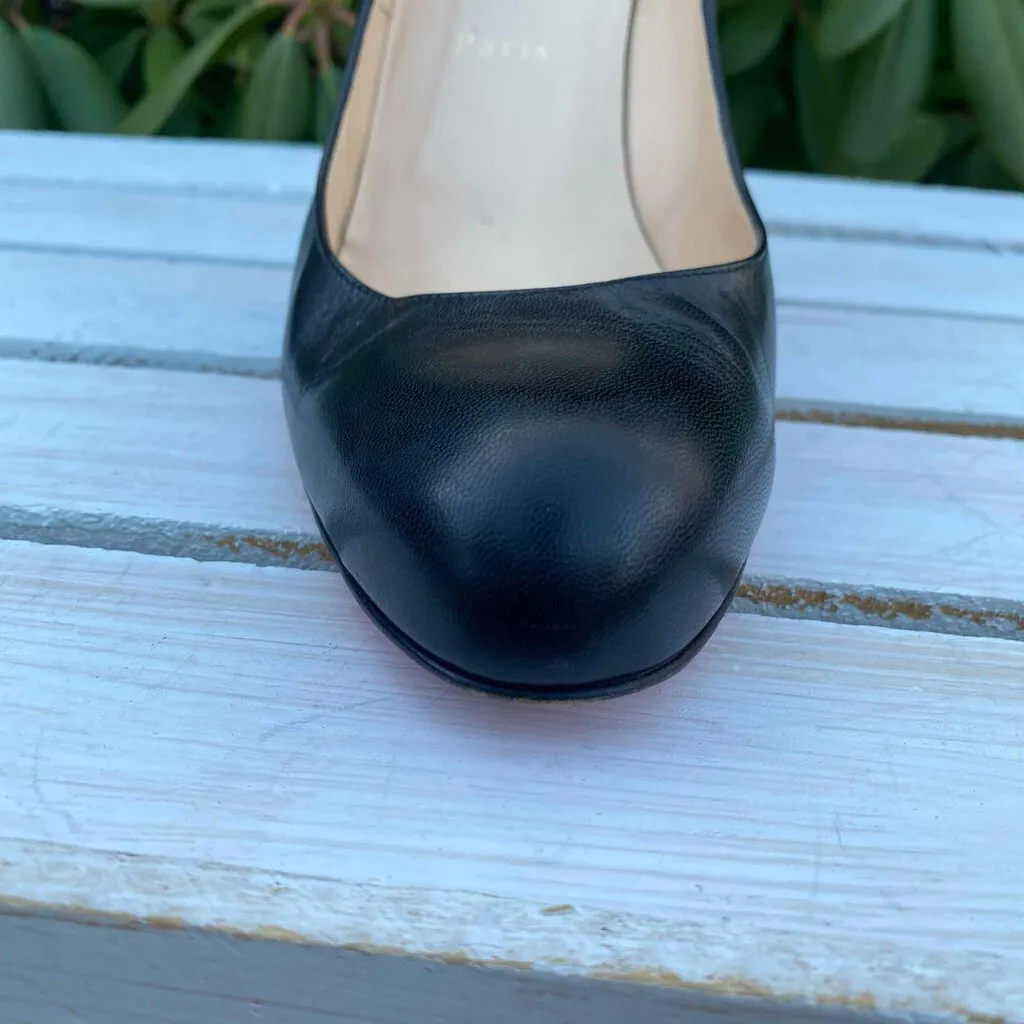 Christian Louboutin Simple Leather Pumps - Size 41