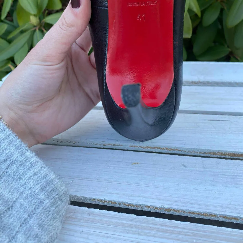 Christian Louboutin Simple Leather Pumps - Size 41