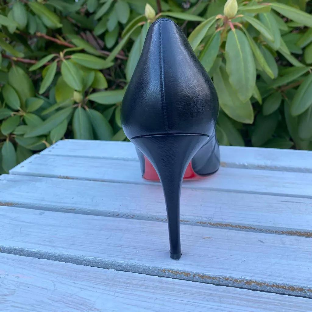 Christian Louboutin Simple Leather Pumps - Size 41