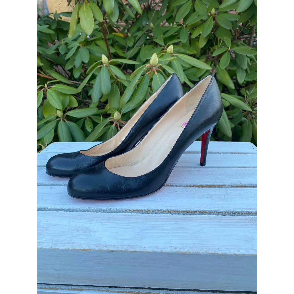 Christian Louboutin Simple Leather Pumps - Size 41