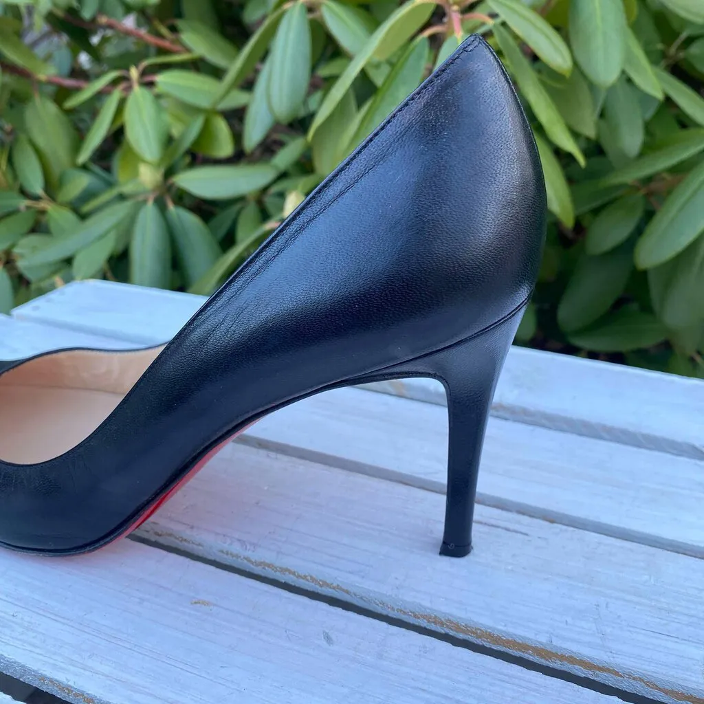 Christian Louboutin Simple Leather Pumps - Size 41