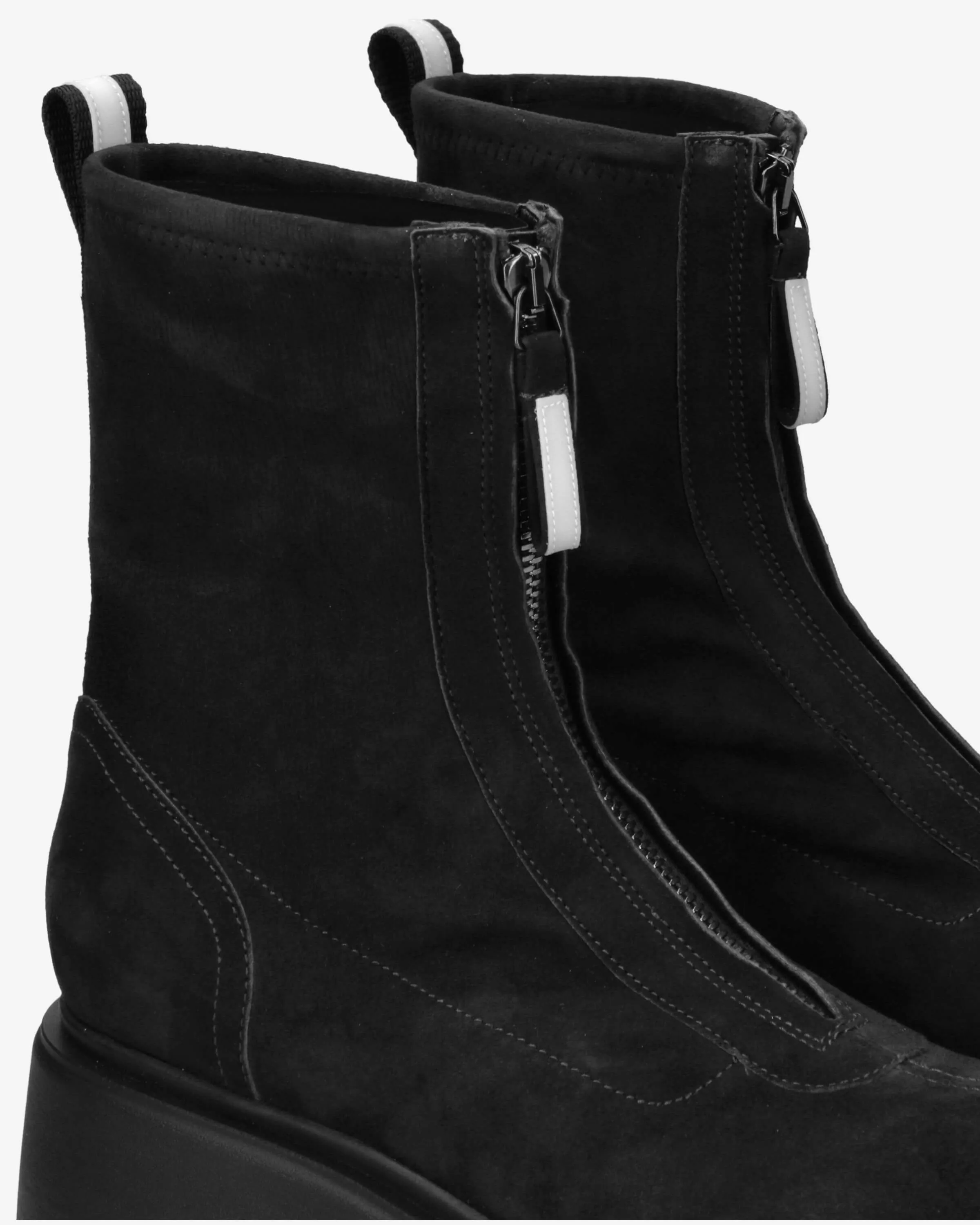 Peg Suede Booties M6623B Camoscio Nero