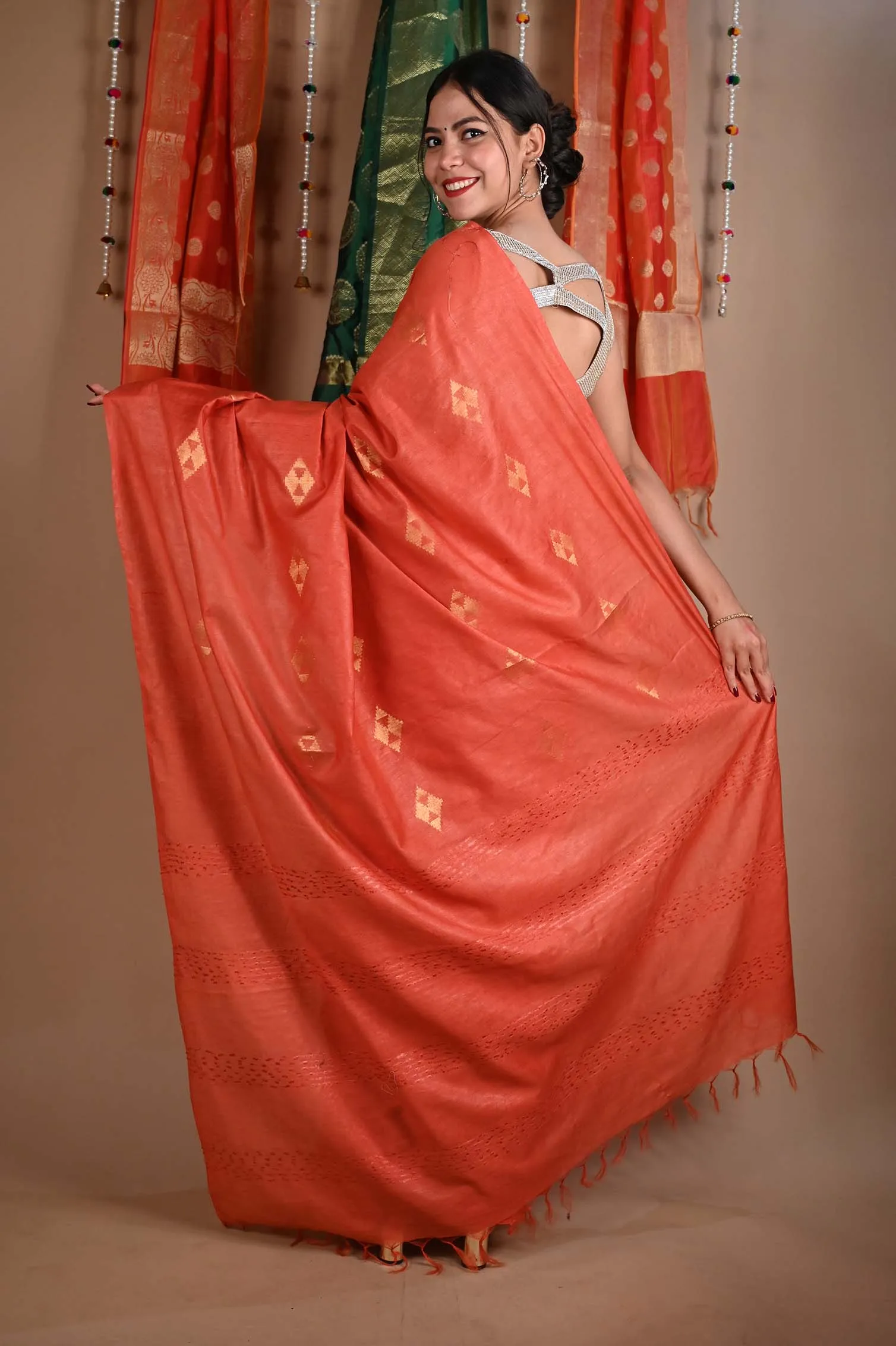 Ready To Wear Semi Linen Slub Gajari  Zari interwoven butis and ornate pallu Wrap in 1 minute saree