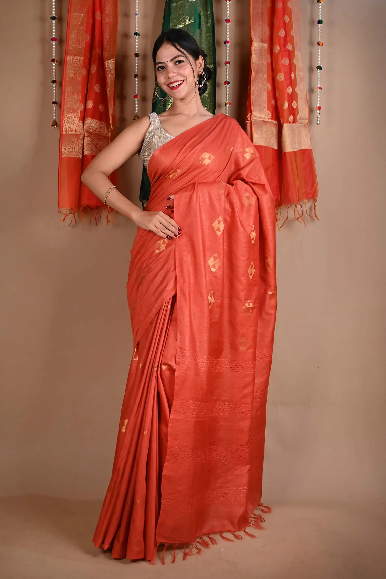 Ready To Wear Semi Linen Slub Gajari  Zari interwoven butis and ornate pallu Wrap in 1 minute saree