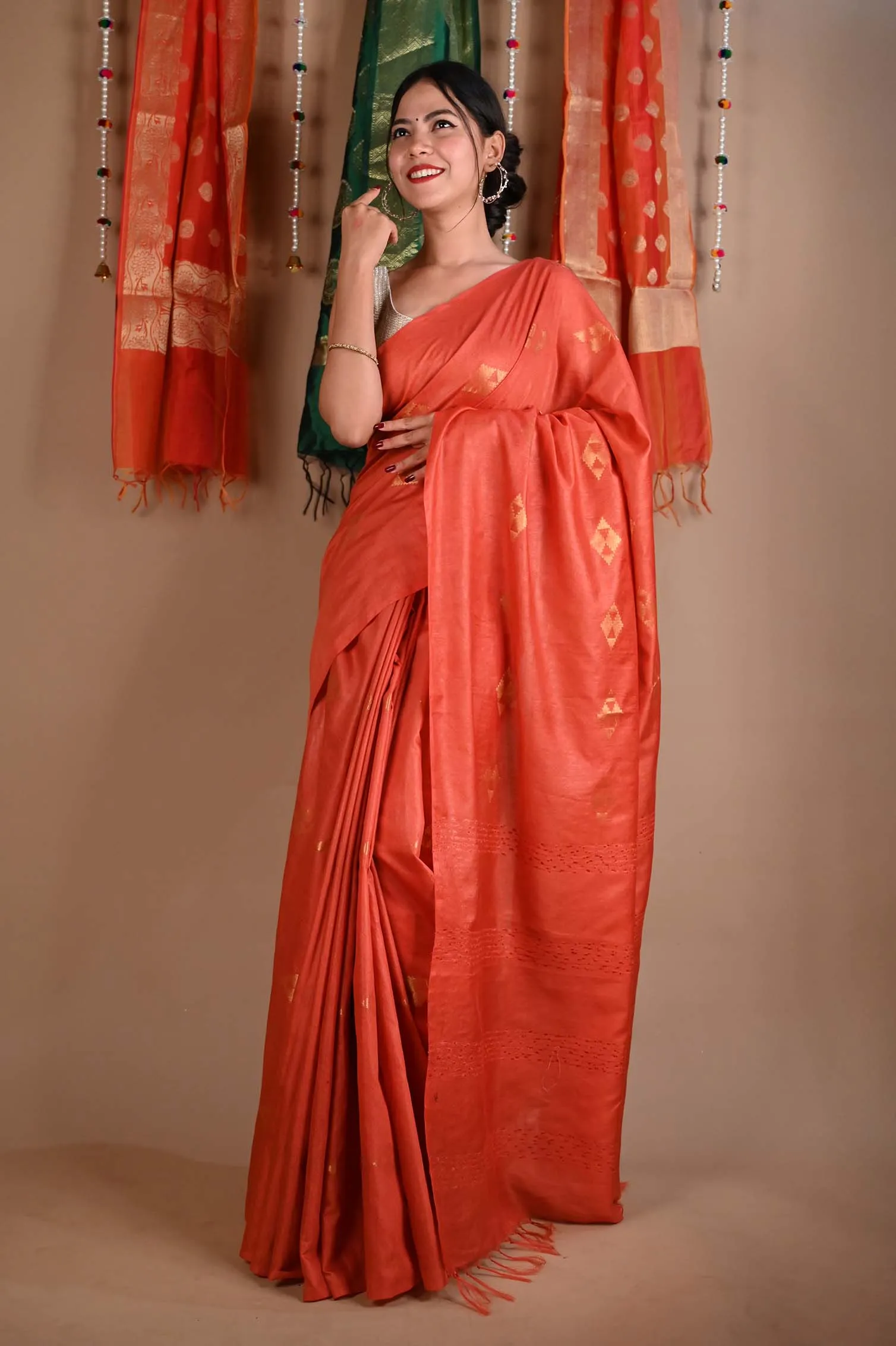 Ready To Wear Semi Linen Slub Gajari  Zari interwoven butis and ornate pallu Wrap in 1 minute saree