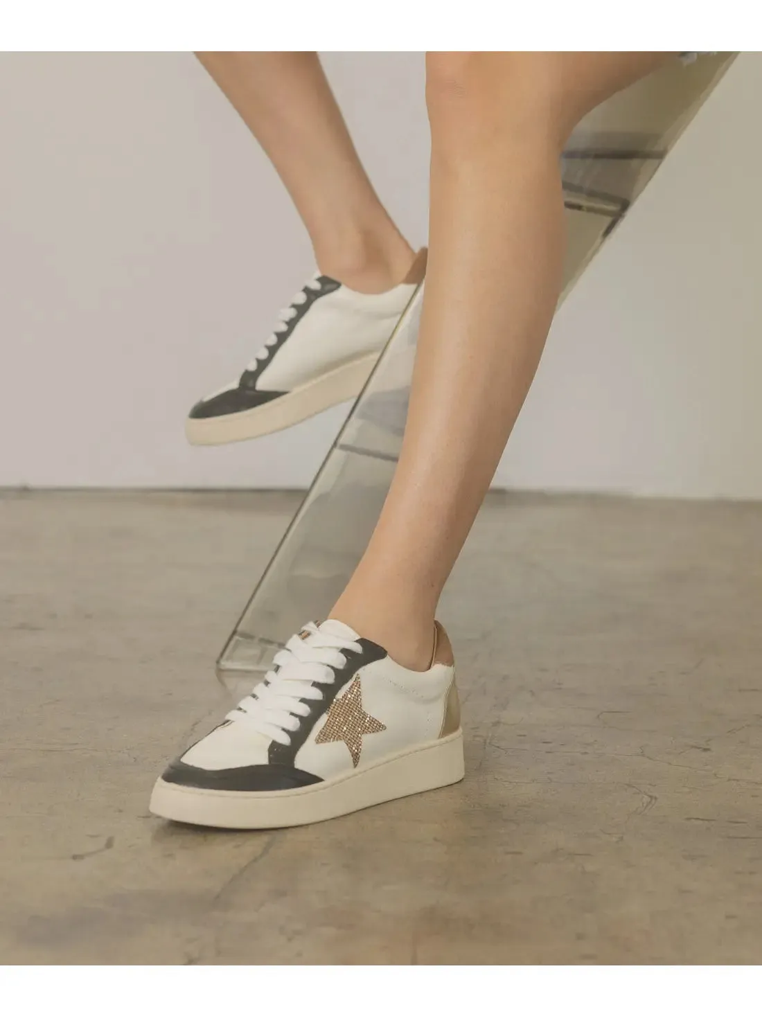 The Eliana Vintage Star Sneaker