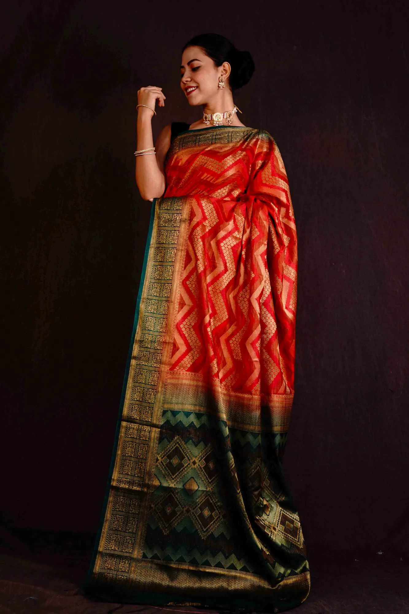 Traditional Ready to wear saree Kanjeevaram with Ornate Pallu Pre Drape Saree