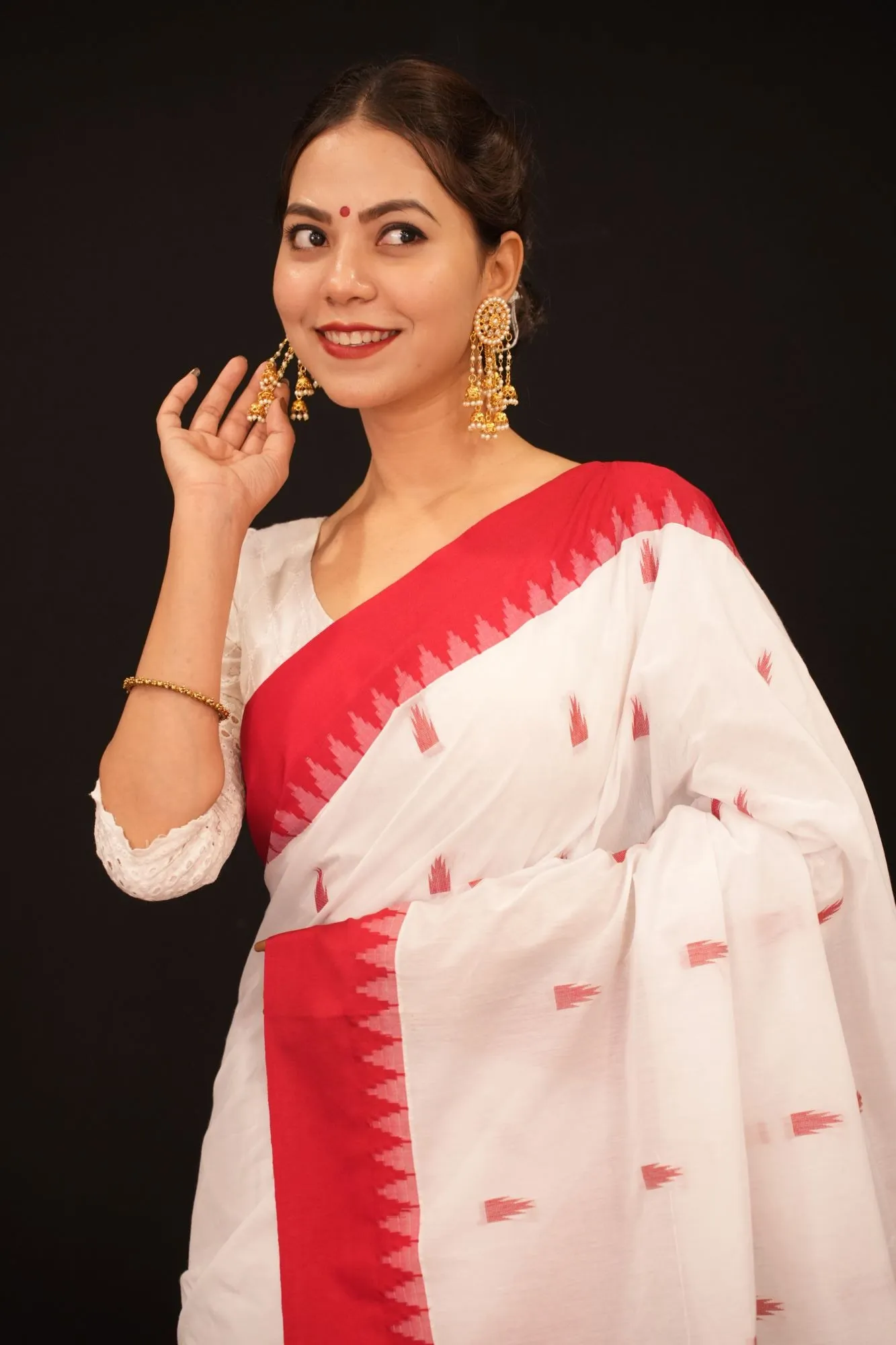 White With Red Temple Bordered Zari Butta Ornate Palla Pre Drape Saree